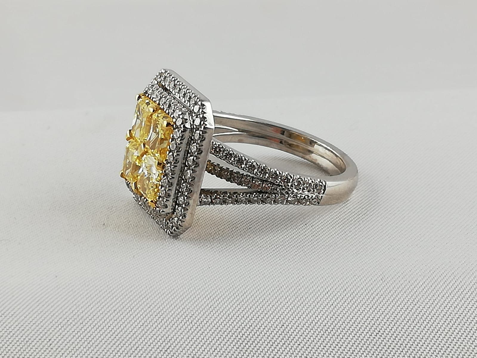 Lingot et bijoux en or 18 carats